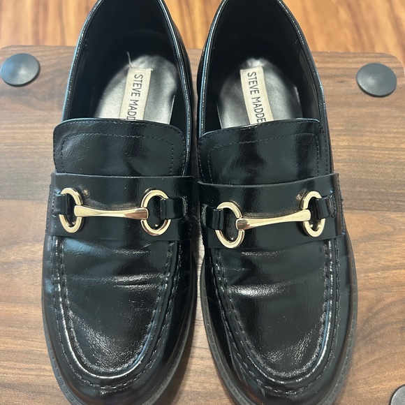 Sold - Picture 3 of 4